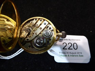 Lot 220 - A lady's Swiss fob watch