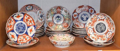 Lot 334 - A quantity of 19th century and later Japanese Imari plates and bowls