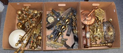 Lot 1029 - A large quantity of brass and copper wares including horse harnesses; and various show horse...
