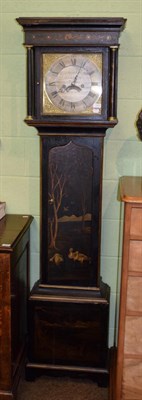 Lot 1402 - ~ A Japanned thirty hour longcase clock, signed Jno Bell, Hexham, circa 1780