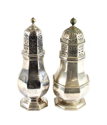 Lot 77 - An Edward VII Silver Caster and a George V Silver Caster, the first by Thomas Bradbury and...
