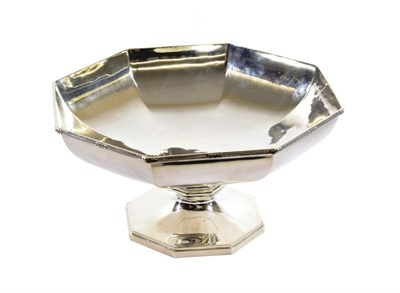 Lot 106 - A George V Silver Bowl, by Walker and Hall, Sheffield, 1929, octagonal and with foliage...