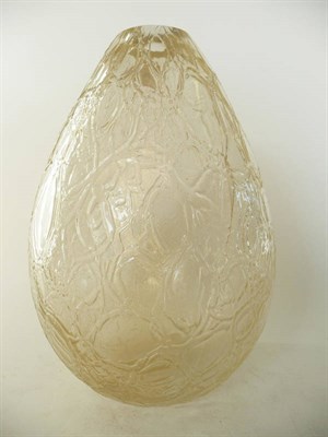 Lot 1717 - A Murano Vase, by Alfredo Barbini (1912-2002), textured surface with gold dust interior, signed...