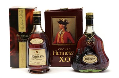 Lot 2118 - Hennessy X.O cognac (one bottle) together with Hennessy Privilege cognac (one bottle) (2)