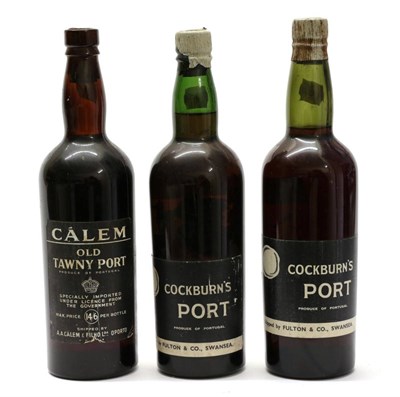 Lot 2126 - Calem Old Tawny Port (one bottle), Cockburn's port (two bottles) (3)