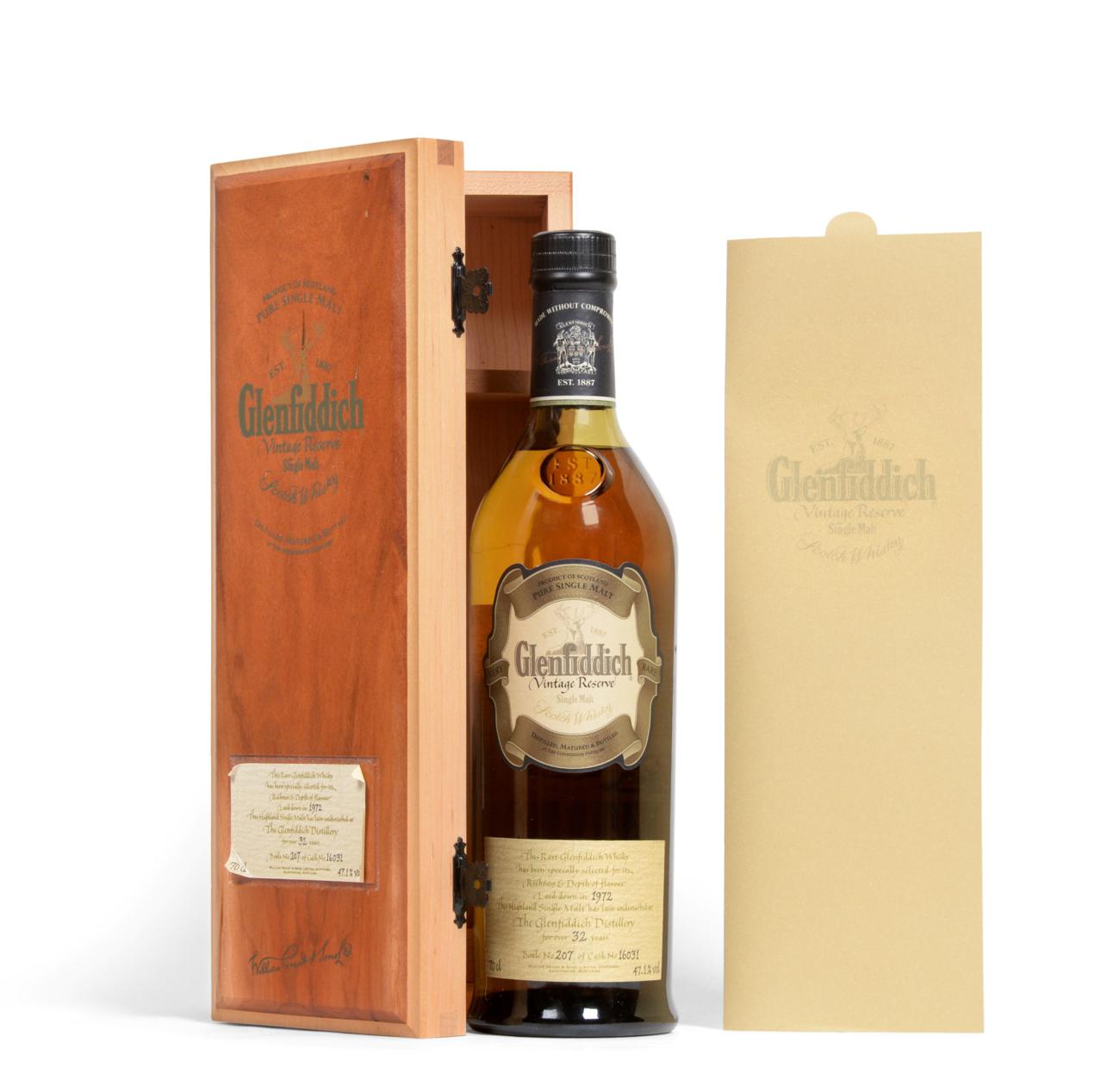 Lot 2164 - Glenfiddich 32 Year Old, laid down in 1972, bottle number 207 of cask no. 16031, 47.1%, 70cl