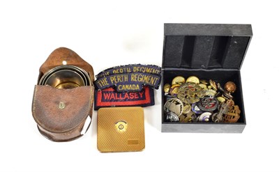 Lot 102 - A Small Quantity of Militaria, including a pair of embroidered cloth shoulder titles to the...