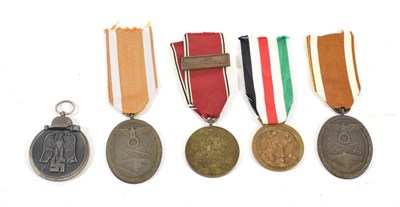 Lot 202 - A German Third Reich Commemorative Medal 'Entry into Sudetenland', 1 October 1938, with Prague...