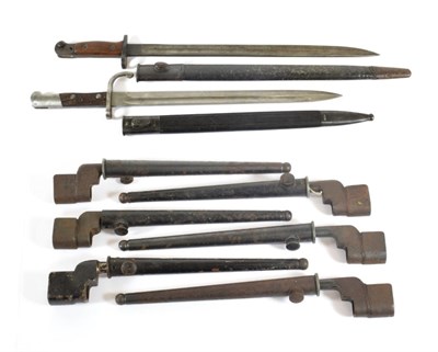 Lot 300 - A British 1907 Bayonet, by Wilkinson, with steel mounted leather scabbard; six British No.4...