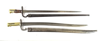 Lot 301 - A French Model 1866 Chassepot Yataghan Sword Bayonet, with St. Etienne T section steel blade, brass