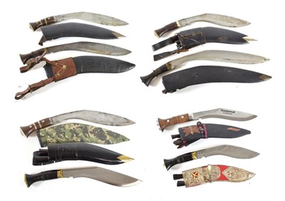 Lot 333 - A Gurkha Regiment Presentation Kukri, with 19.5cm steel blade, brass bolster and pommel cap to...