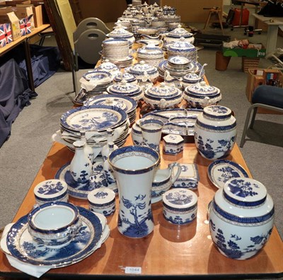 Lot 1044 - A large quantity of Old Willow pattern ceramics by Booths and Royal Doulton