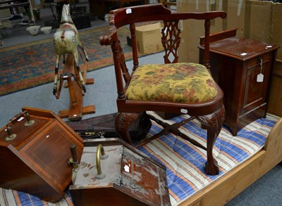 Lot 1222 - A reproduction corner chair, and three coal purdoniums (4)