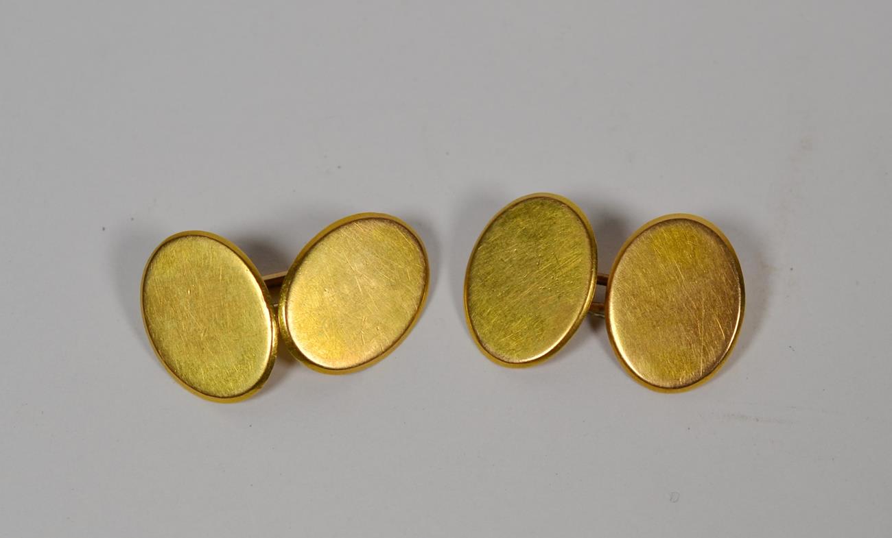 Lot 70 - A pair of cufflinks stamped '15'