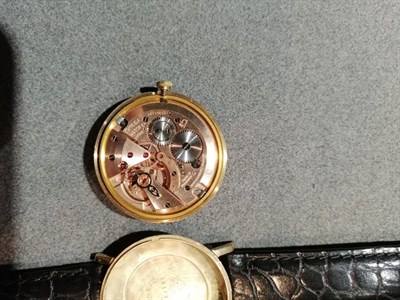 Lot 86 - A 9ct gold centre seconds wristwatch, signed Omega, Geneve