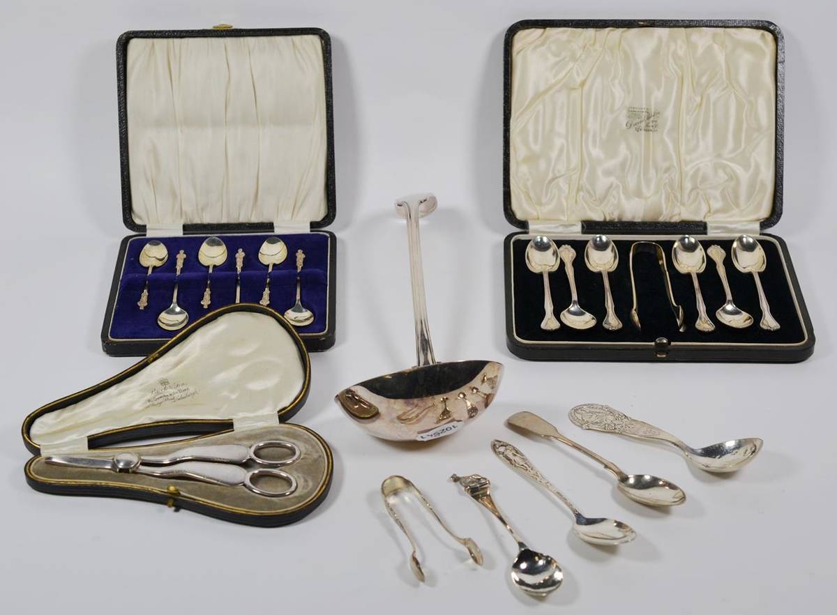 Lot 208 - A collection of silver flatware, including: an Edward VII silver fiddle thread pattern...