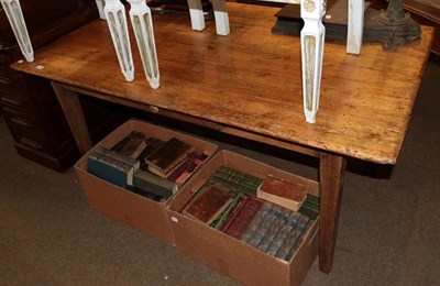 Lot 519 - Oak and pine farmhouse table