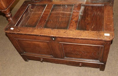 Lot 568 - A 17th century oak chest with drawer