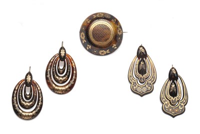 Lot 291 - A Collection of Tortoiseshell Pique Jewellery, including a circular brooch measures 4.3cm, and...