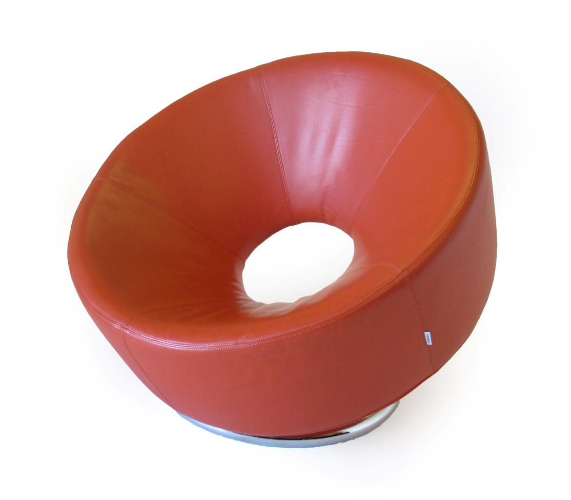 Lot 1013 - Enzo Berti: A Leather Chair For Ferlea, modern, with chromed tubular frame, 91cm diameter