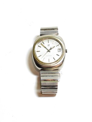Lot 95 - A Girard Perregaux quartz gents wristwatch