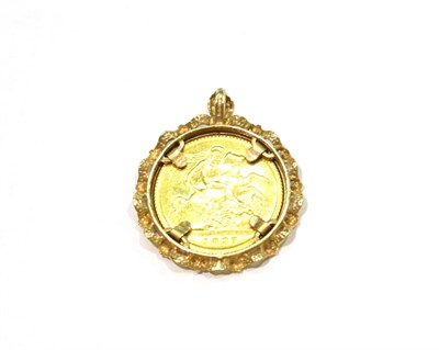 Lot 276 - An 1897 half sovereign loose mounted as a pendant