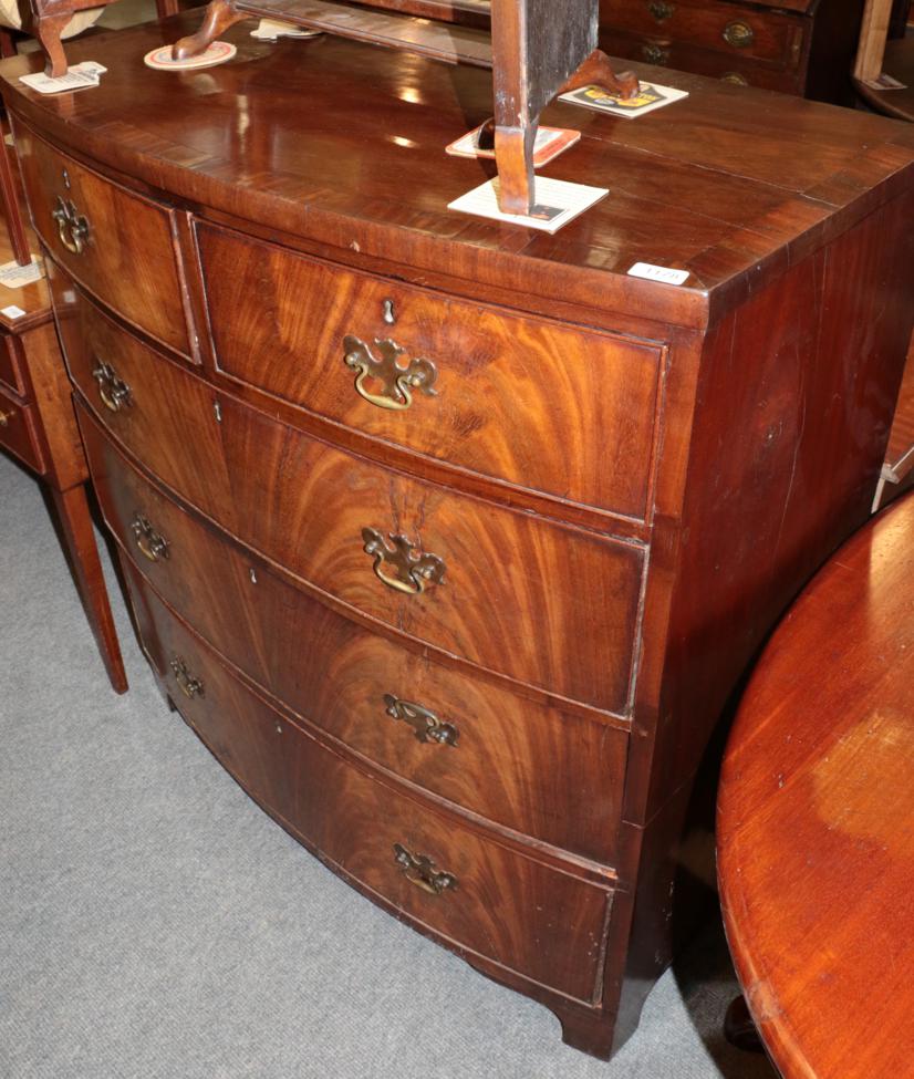 Lot 1178 - ^ A Regency mahogany and cross-banded five drawer bow fronted chest of drawers, 100cm wide