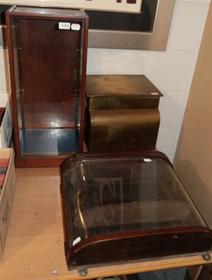 Lot 1307 - ^  An early 20th century mahogany table top display cabinet, with two glass shelves; a mahogany bow