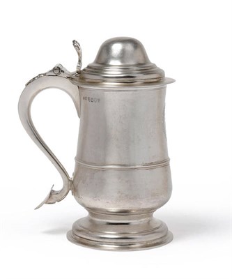 Lot 517 - A George III Baluster Tankard, Thomas Watson, Newcastle 1802, with stepped circular base,...