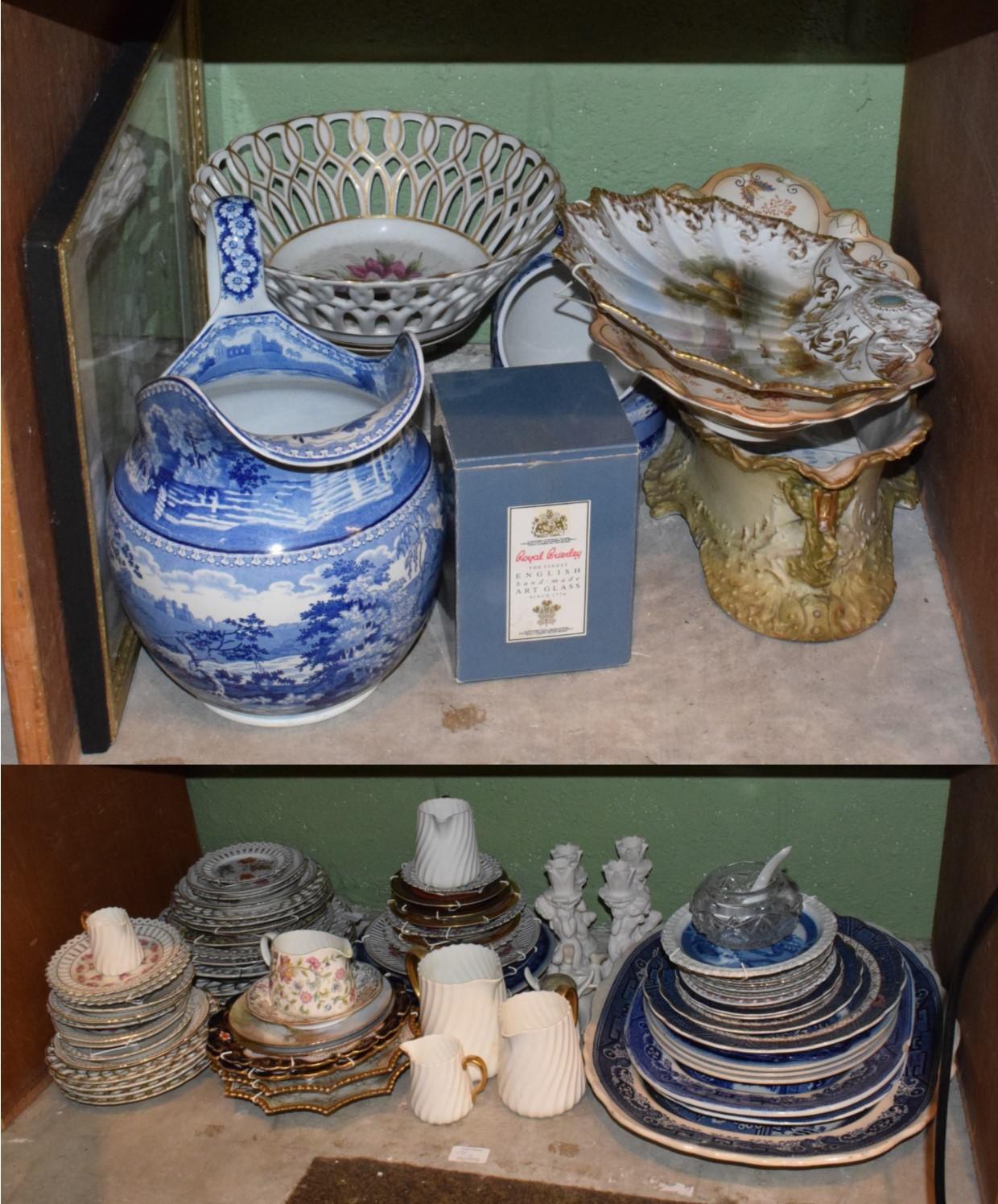 Lot 133 - A group of 19th century and later ceramics, including Copelands, Aynsley, Mintons and other...