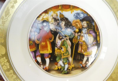 Lot 319 - Twelve boxed Royal Copenhagen Hans Christian Anderson plates and three others (15)