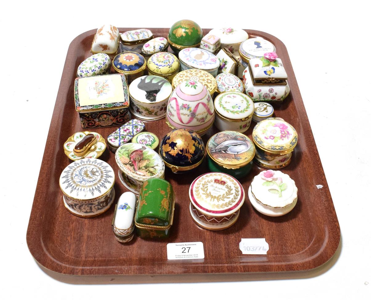 Lot 27 - Enamel and porcelain trinket boxes including Halcyon Days, Royal Worcester and Limoges...