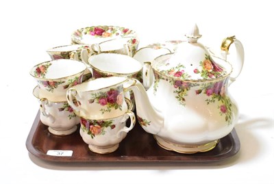 Lot 37 - A Royal Albert 'Old Country Roses' teaset