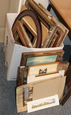 Lot 1171 - A group of gilt frames together with a small quantity of pictures and prints