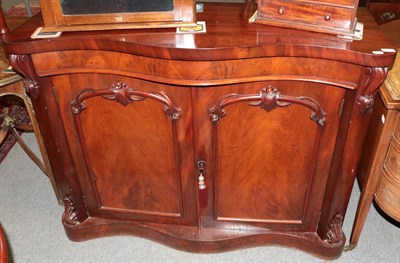 Lot 1301 - A Victorian mahogany serpentine shaped chiffonier base