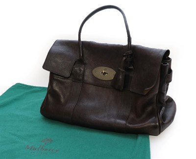 Lot 2309 - Mulberry Bayswater Chocolate Brown Handbag, with brass 'postman's lock' clasp securing the flap...