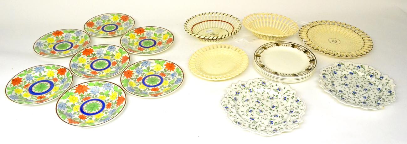 Lot 22 - A Set of Seven Pearlware Dessert Plates, early 19th century, painted with a central green...
