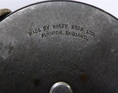 Lot 3030 - A Hardy ''The Perfect'' 3 1/2 in. wide drum alloy fly reel Duplicated Mark II check, ebonite...