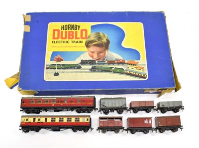 Lot 3245 - Hornby Dublo 3-Rail G19 Tank Goods Set  with 2-6-4T BR 80054 locomotive and wagons (G box G-F,...