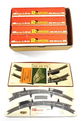 Lot 3263 - Rivarossi HO Gauge Points 2x3326 Curved two piece set, 2x3324  Electric Left Hand and 2x3323...