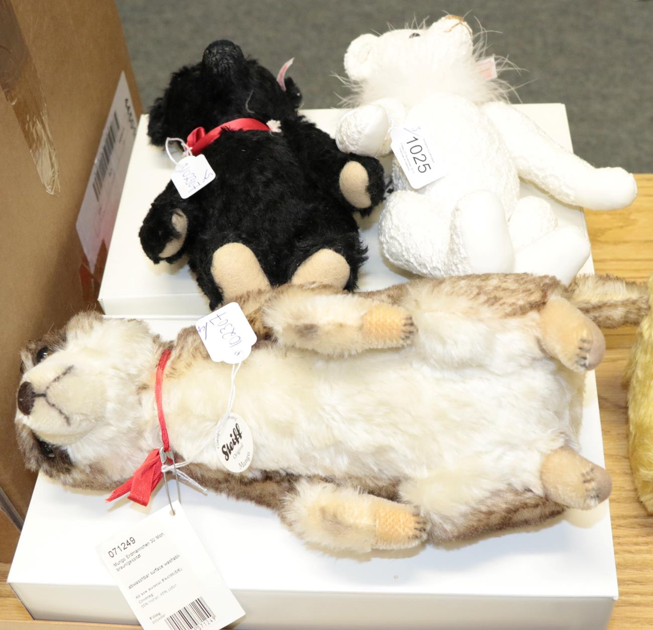 Lot 1025 - Steiff Titanic Commemorative black jointed mohair bear with medallion and original box, no...
