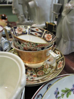 Lot 20 - Collection of 18th and 19th century pottery and porcelain tea cups and tea bowls with saucers,...