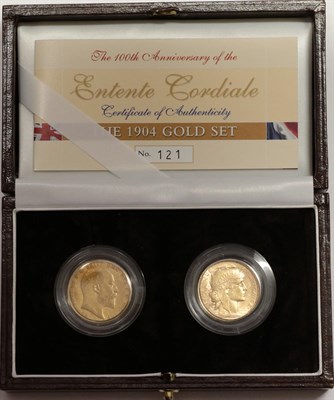 Lot 2119 - Royal Mint 1904 Gold Two-Coin Sovereign Entente Cordiale set. Presented in the Royal...