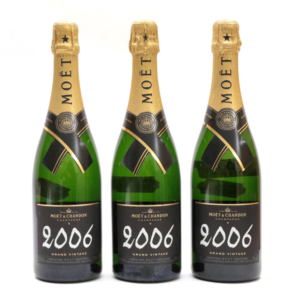 Lot 2006 - Moët et Chandon Grand Vintage 2006 Champagne (three bottles)