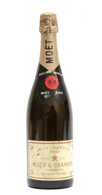 Lot 2022 - Moët et Chandon Rosé Brut Imperial Champagne 1961 (one bottle)