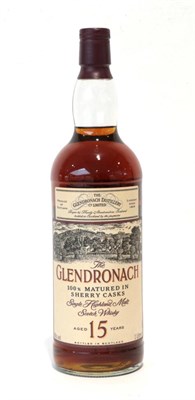 Lot 2262 - Glendronach 15 Year Old Single Highland Malt Whisky matured in sherry casks, 40% 1L, 1990s bottling