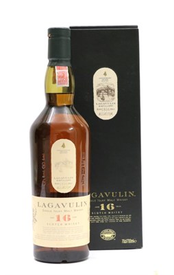 Lot 2314 - Lagavulin 16 Year Old Single Islay Malt Whisky 43% 70cl, in original card sleeve (one bottle)