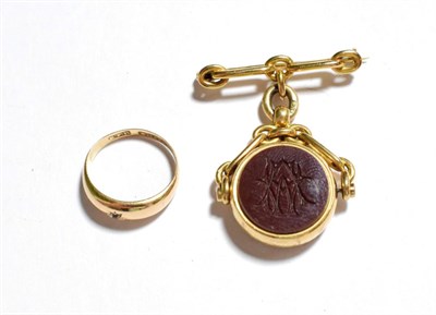 Lot 12 - An 18 carat gold diamond ring, finger size I; and an 18 carat gold hardstone swivel fob brooch