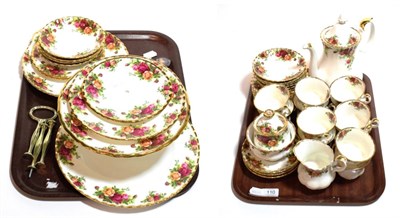 Lot 110 - Two trays of Royal Albert 'Old Country Roses'