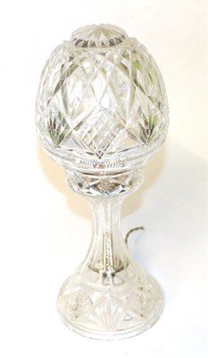 Lot 371 - A cut glass table lamp